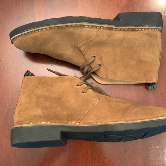 Ralph Lauren Polo 100% leather upper shoes. - Picture 2 of 5